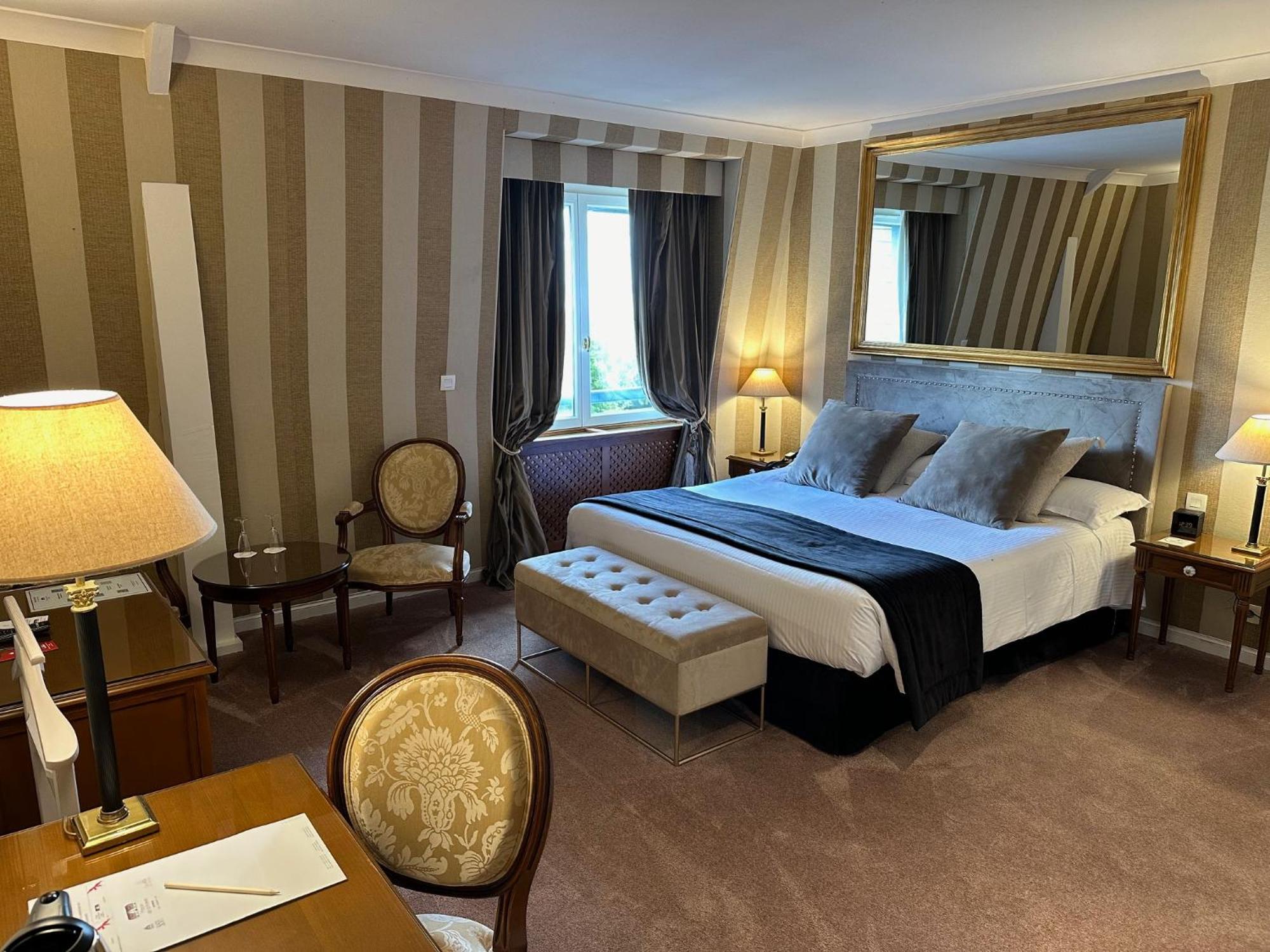 Le Manoir De La Poterie & Spa Cricquebœuf Eksteriør bilde